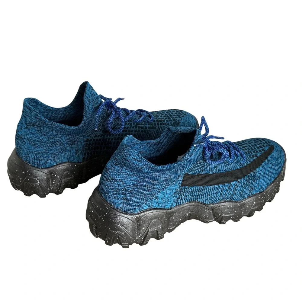 Unbranded •	knit upper